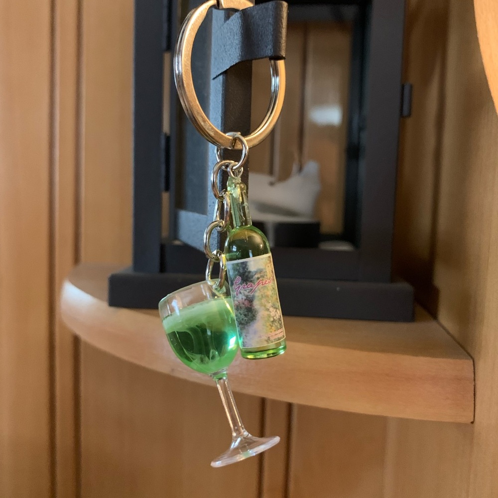 NEW! KEYRING Green Wine Glass & Wine Bottle Charms Keychain / Purse Charm
